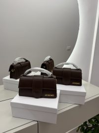 Çantë Jacquemus për Elegancë dhe Stil - Çanta