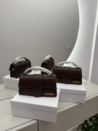 Çantë Jacquemus për Elegancë dhe Stil - Çanta