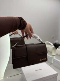 Çantë Jacquemus për Elegancë dhe Stil - Çanta