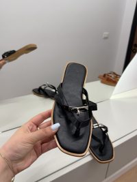 Shapka Hermes për Femra - Elegancë dhe Komoditet - Shapka