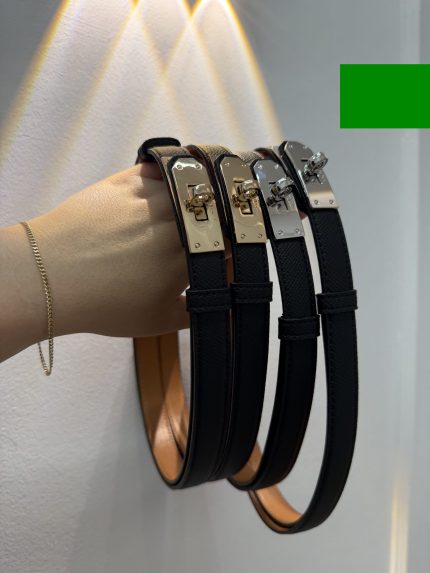 Rrip elegant për femra nga Hermès në ngjyrë të zezë