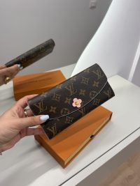Portofol Femra Louis Vuitton | Elegancë dhe Stile - Portofol