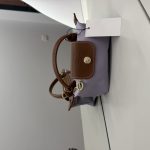 Çantë Longchamp Le Pliage Mini, elegant brown and lavender design.