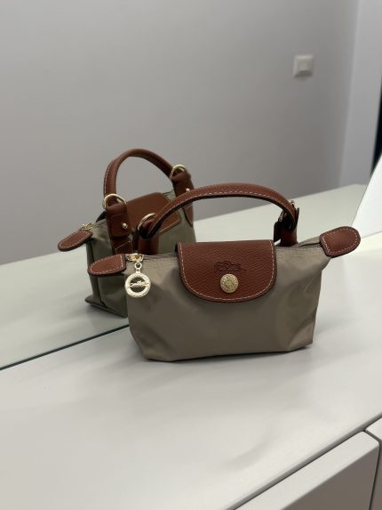 Çantë Longchamp Le Pliage Mini për femra, e dizajnuar elegantisht.