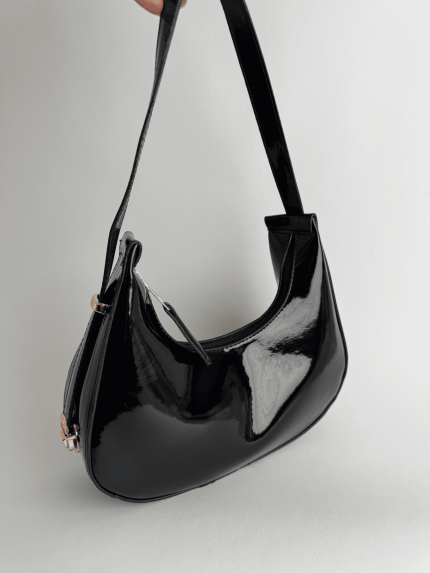 Elegant black women's handbag with sleek design