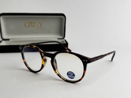 Syze Qetesuese Blue Control glasses with stylish tortoiseshell frame.