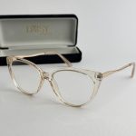 Syze Qetesuese Blue Control glasses with case, stylish protection eyewear.