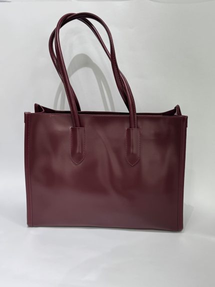 Bordo university bag with elegant design and sturdy handles.