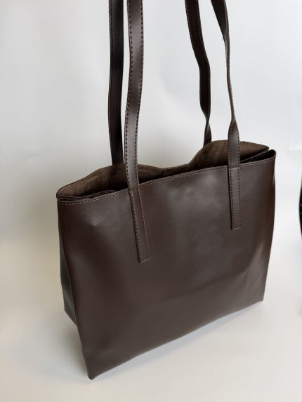 Brown leather university bag for students, Daisy Store.