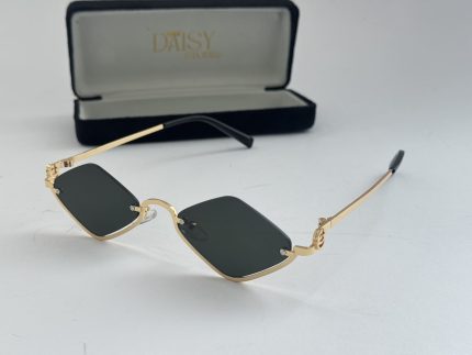 Elegant Gucci women's sunglasses with gold frame and black lenses.