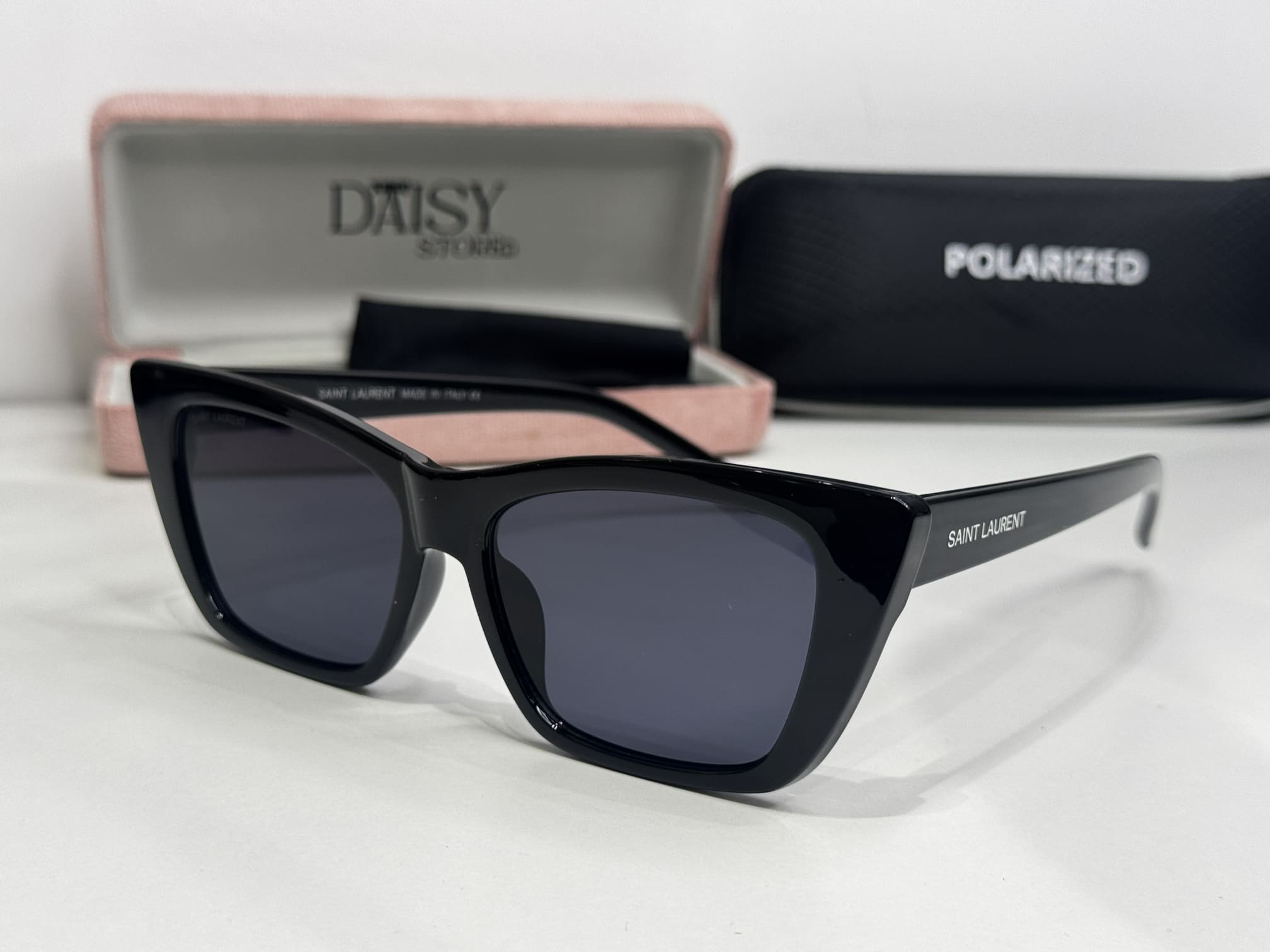 ds-syze-274-kryesore Saint Laurent women's sunglasses with case, black frame, polarized lenses.