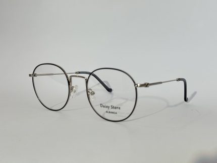 Women's stylish optical glasses with round metal frames.