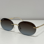 Syze Dielli Ray-Ban me mbrojtje të plotë nga rrezet UV.