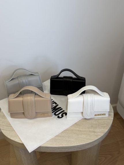 Çanta Mini Jacquemus Le Bambino bags in beige, white, black, and gray.
