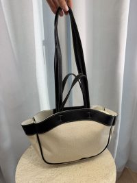 Elegant university bag with leather straps, Daisy Store.
