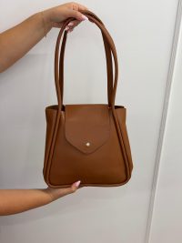 daisy store tote lëkure me kapak