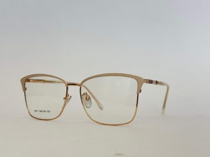 Skelete Optike Daisy Store stylish gold eyeglasses for comfort and elegance.