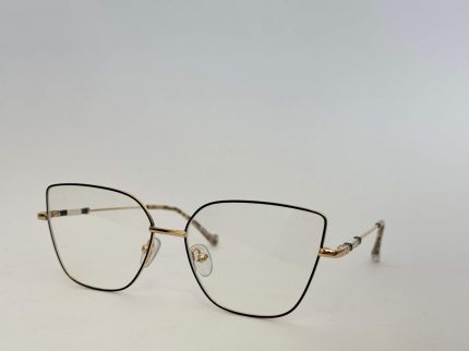 Stylish Skelete Optike Daisy glasses with gold frames.